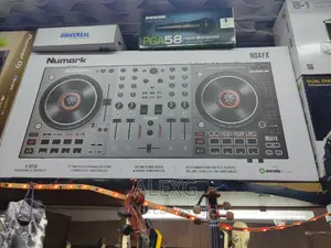 Numark Ns4fx