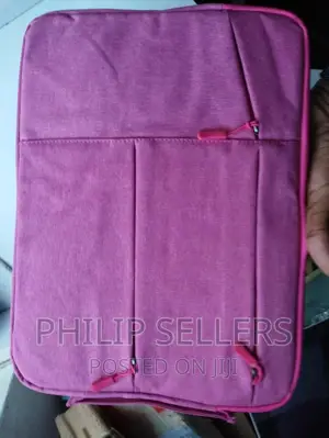 13.3 Inches Waterproof Laptop Bag/Macbook Laptop Bag