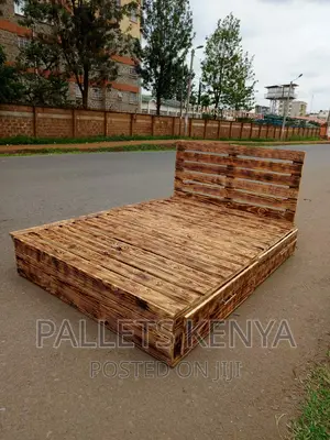 5×6 Pallet Bed- Pallet Bed Frame With Drawers. (Fd096)
