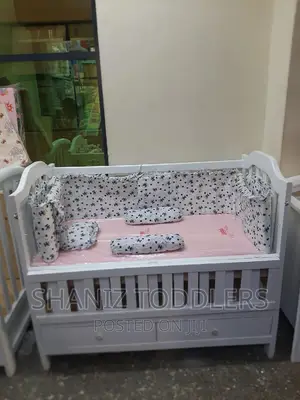 Baby Cot * Baby Cot * Baby Cot
