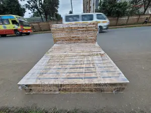 Pallet Bed- 6*6 Detachable and Blazed Pallet Bed. (#SW08).