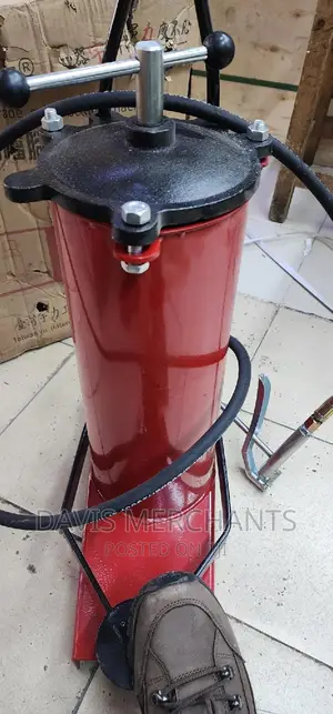 Manual High Capacity Grease Gun