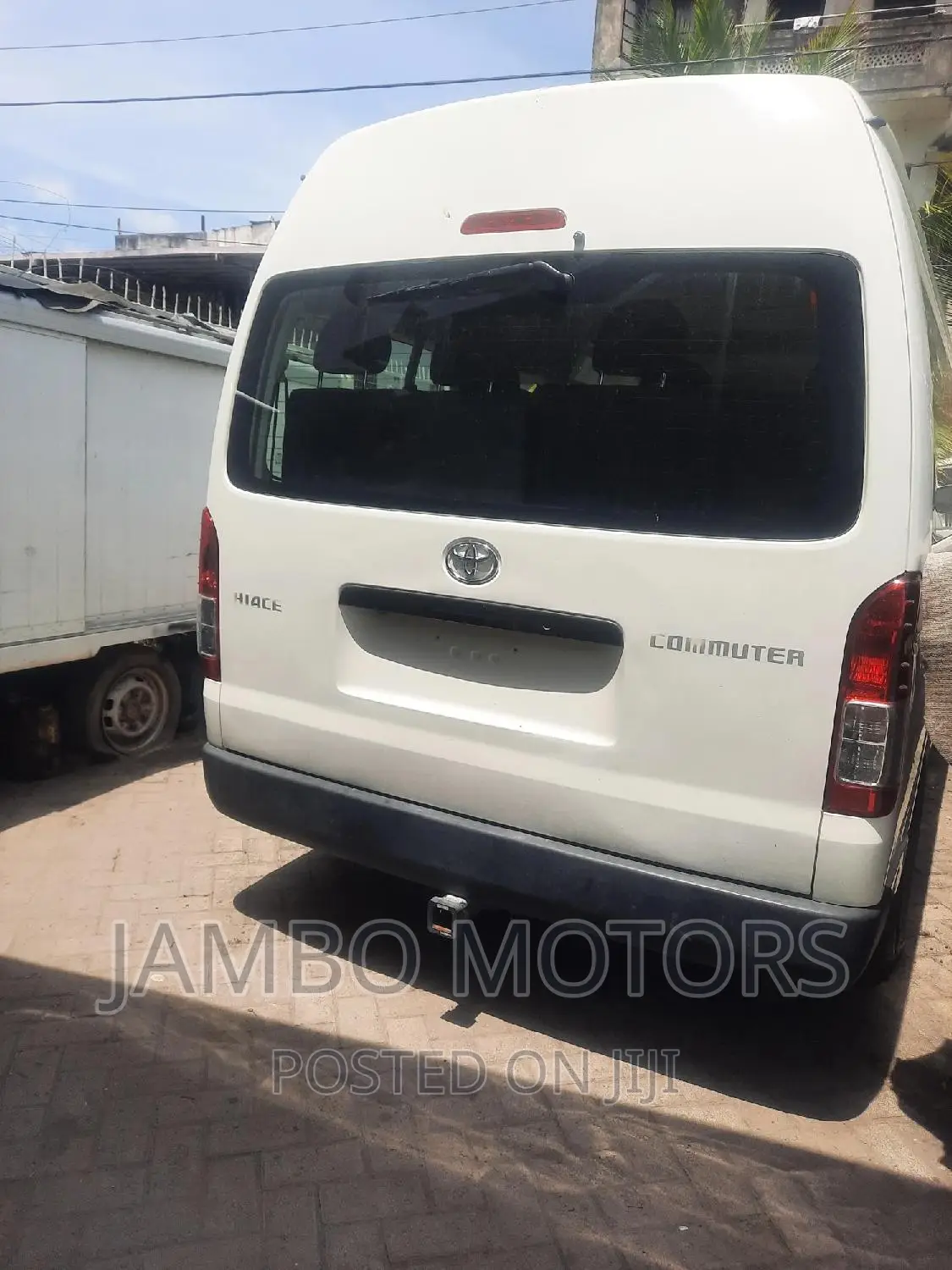 Toyota HiAce 2016 White