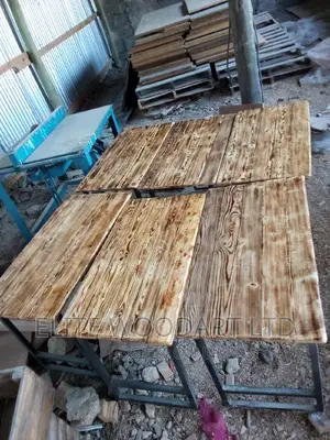 Pallet Bar/Restaurant Table