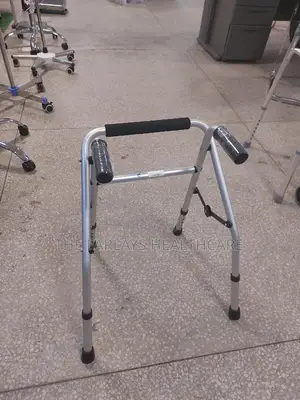 Pediatric Walker With Adjustable Height.*^