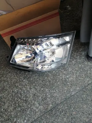 Nissan Nv350 Brand New Headlight