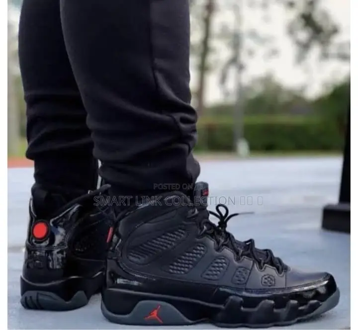 Air Jordan 9