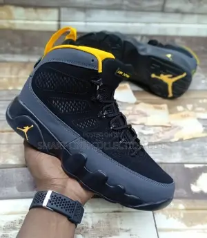 Air Jordan 9