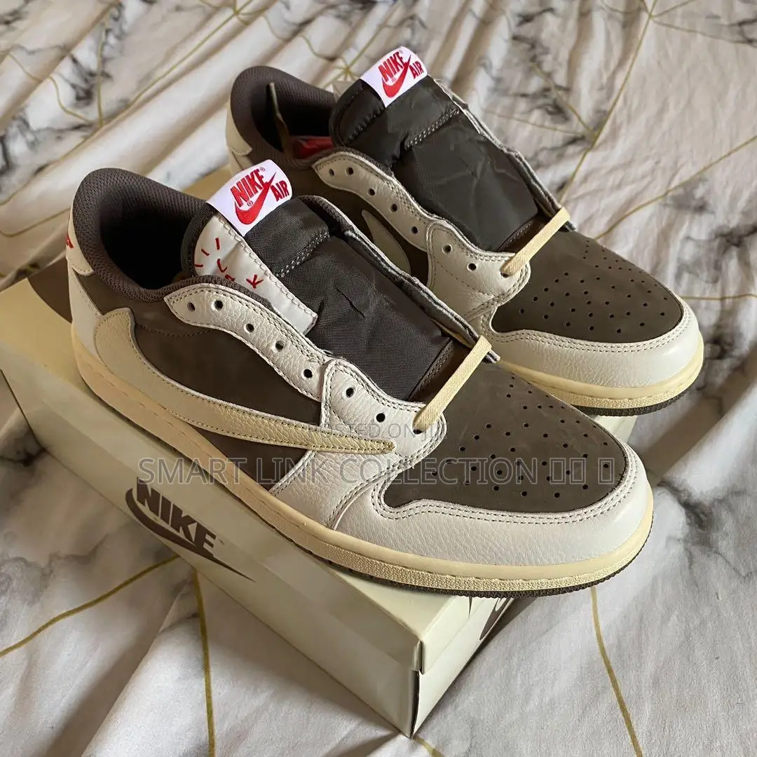J1 Low Travis Scott