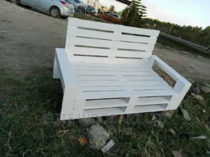 2seater Pallets Sofa Frame