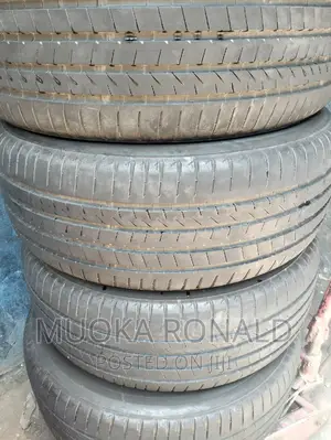 235/50r19 Bridgestone Tyre