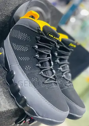 Jordan 9 Retro Dark Charcoal 40-45