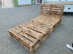 Pallet Bed- 4*6 Blazed and Detachable Pallet Bed. (PS11,)