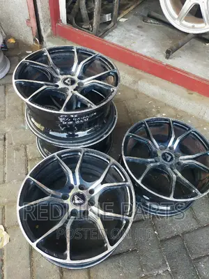 Size 15 Alloy Rims 4holes Universal.