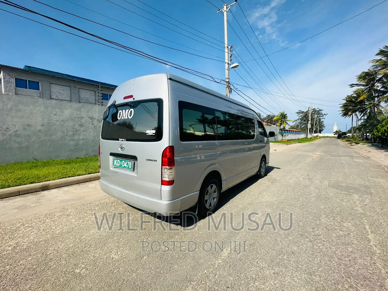 Toyota Grand HiAce 2015 Silver