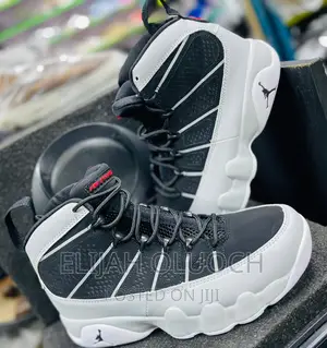 Jordan 9 Retro Particle Grey