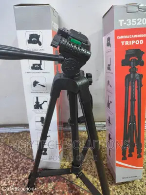 Phone Stand/ Camera/Camcorder Tripod Stand. 1400mm Height