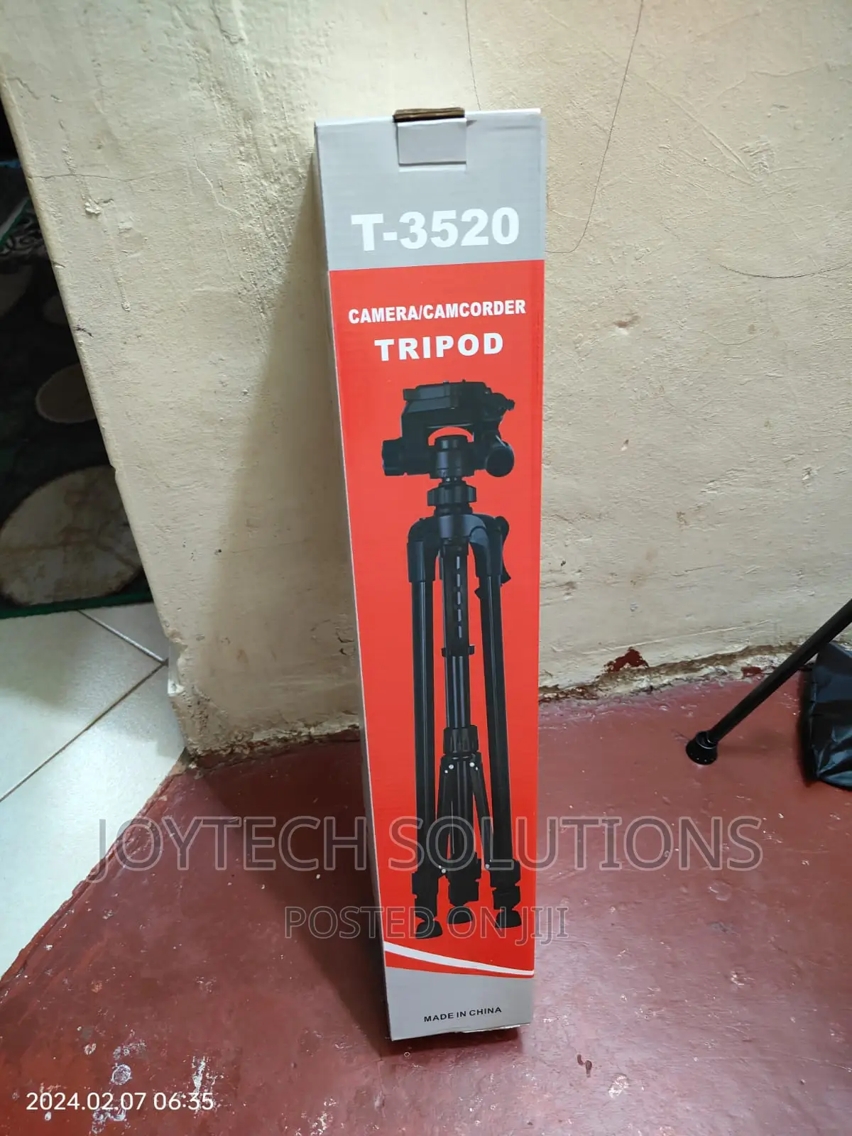 Imported Phone/ Camera Tripod Stand. 1400mm