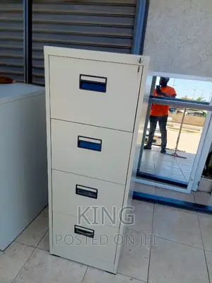 Metallic Cabinet Filing Cabinet