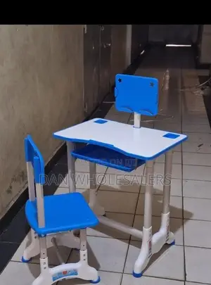 Kids Study Table and Chairs