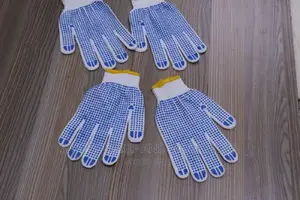 Patterned Cotton Dotted Glove