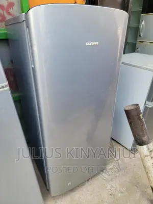 Samsung Fridge 200L