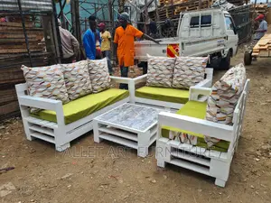 7 Seater With a Table