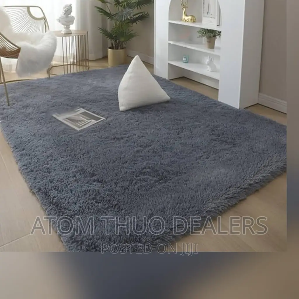 5 by 8 Fruffy Carpet 
