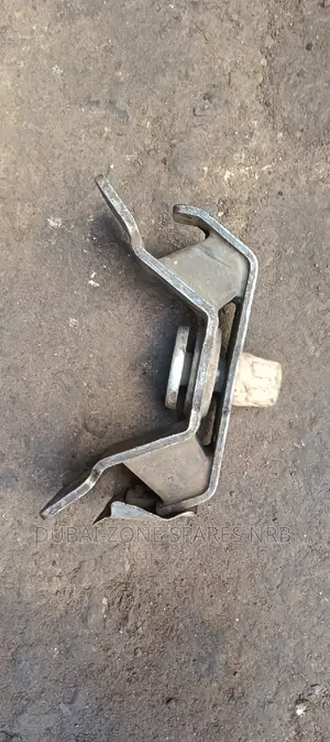 Prado J95,J120,J150, Gearbox Mount Now Available.