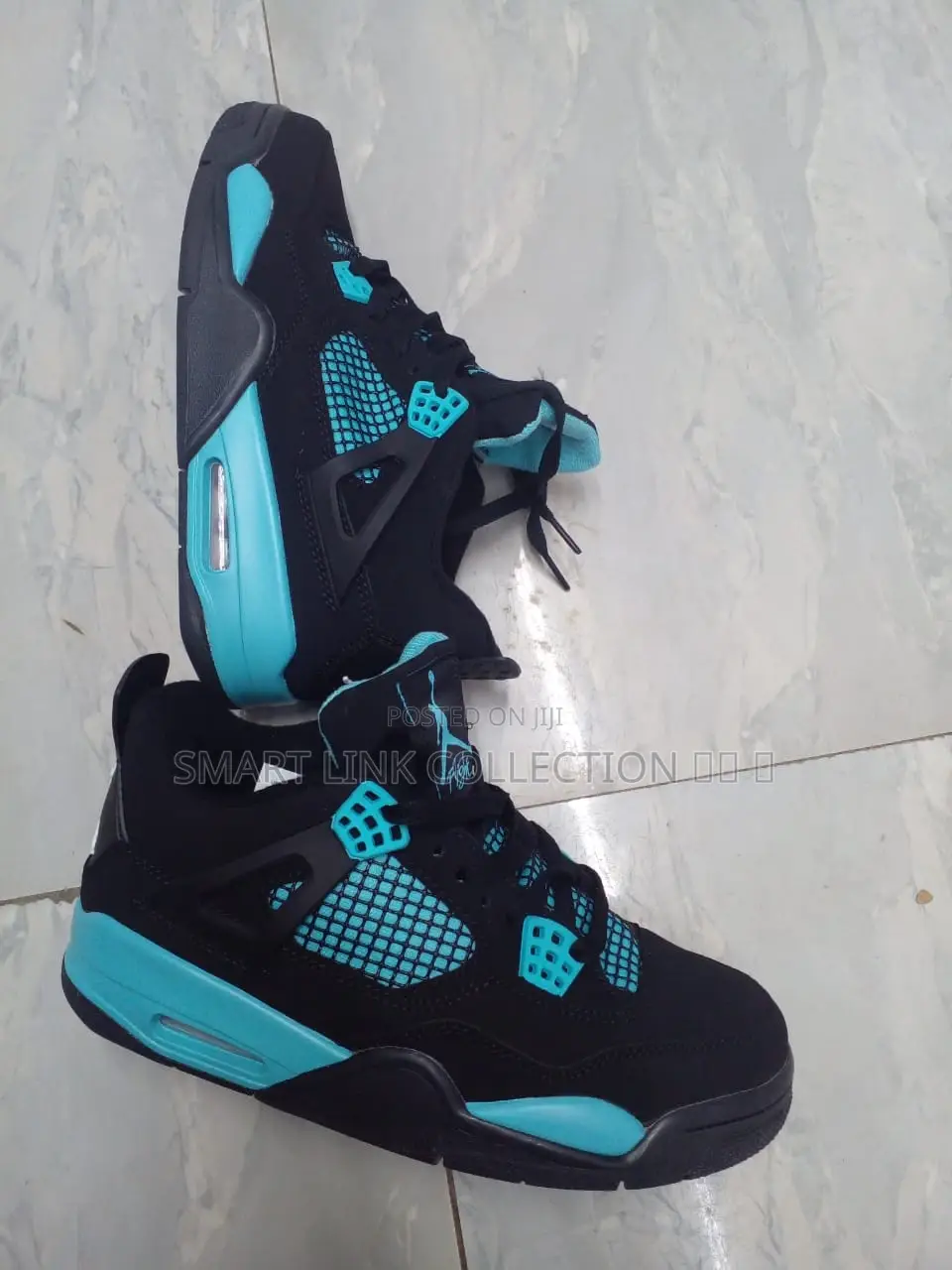 Air Jordan 4