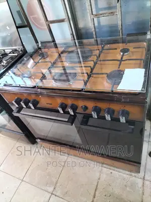 Von Hotpoint Cooker