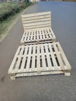 Pallet Bed- 4*6 Simple Raised Pallet Bed. (JS12)