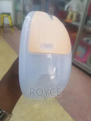 Wearable Breast Pump _(210ml)