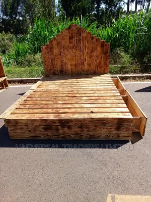 Pallet Bed - Pallet Bed -5x6 Pallet Bed With Drawers - 5x6