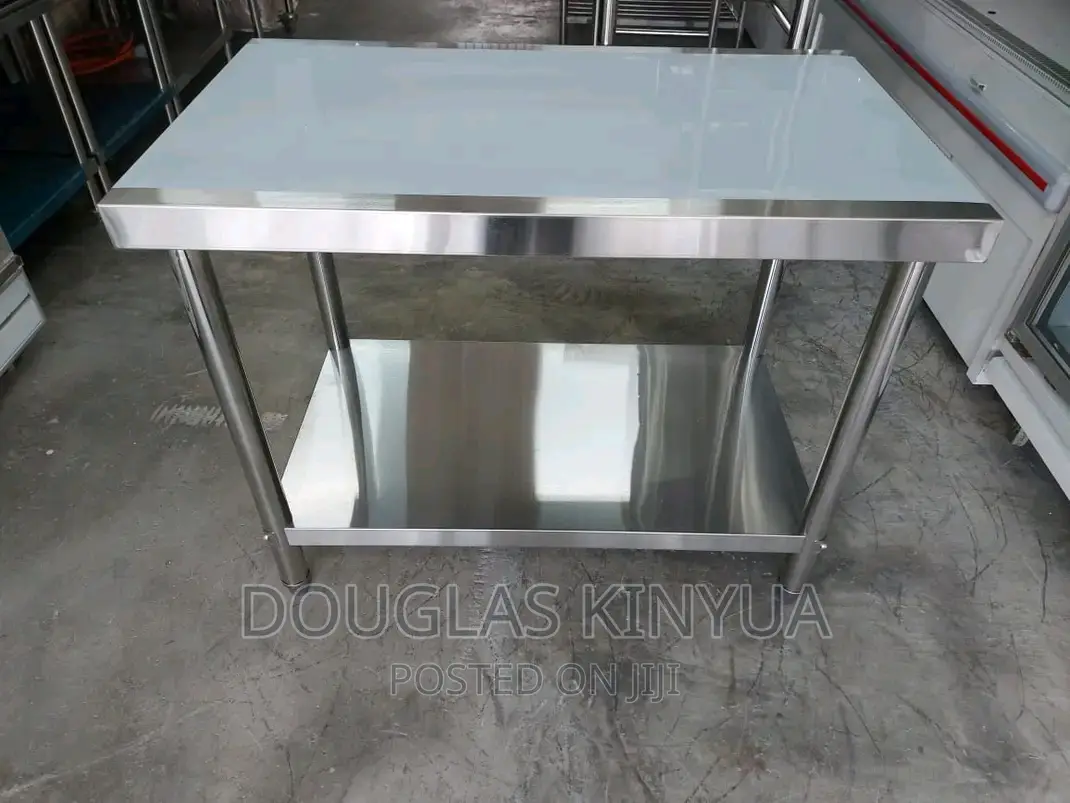 Stainless Steel Working Table ::'