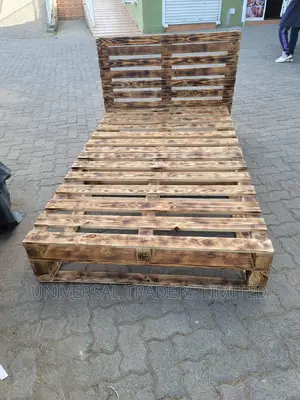 Pallet Bed - Premium Pallet Bed - 4*6 Bed