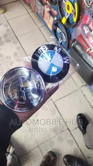 BMW Bonnet Car Logo