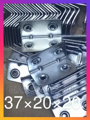37*20*20 Corner Brace