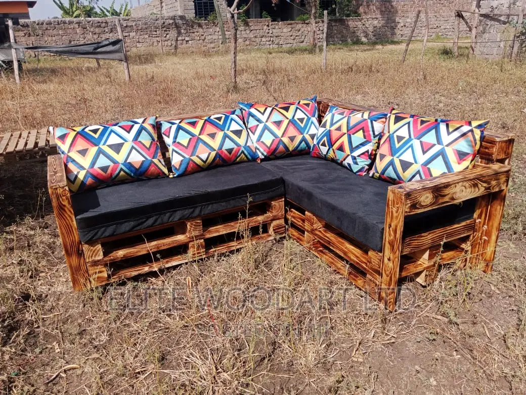 5 Seater Rustic Pallets Sofa
