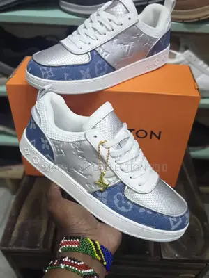 Louis Vuitton 
Special Offer
