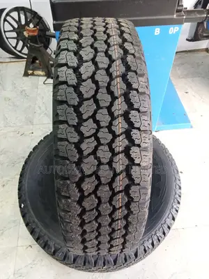 265/75r16 Goodyear Tyre