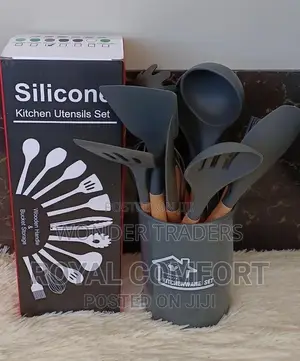 12pcs/11 PCS Silicone. Spoon