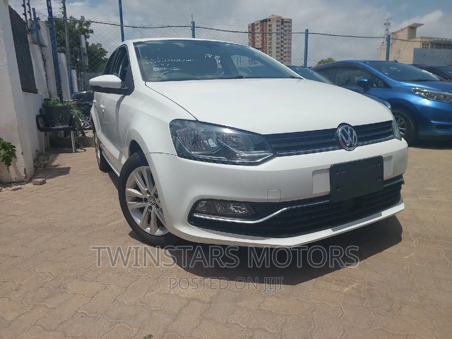 Volkswagen Polo 2017 White