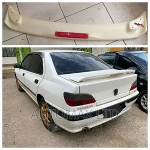 Universal Boot Spoiler With Light. For Toyota,Nissan,Peugeot