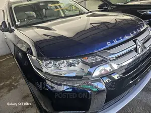 Mitsubishi Outlander 2017 Blue