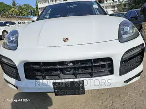 Porsche Cayenne 2020 White