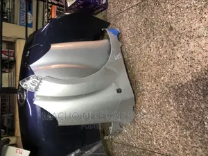 Toyota Passo 2010-2012 Fender