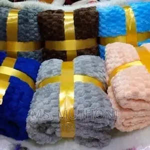 High Quality Throw Blankets