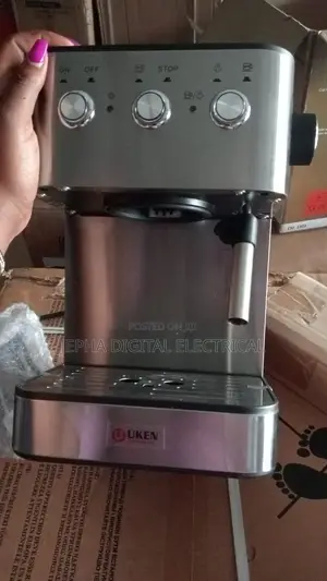 Coffee Maker With Coffee Grinder