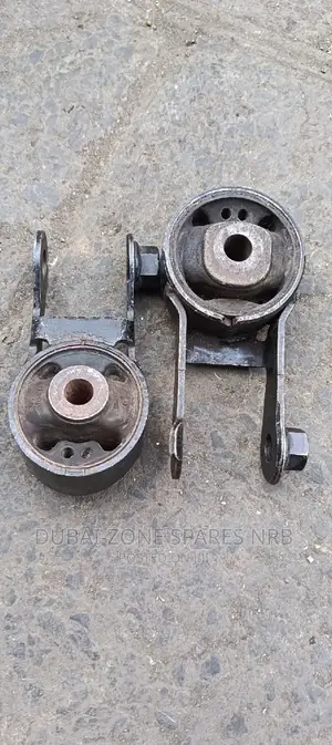 Belta, Vitz, Ractis, Axio, Fielder Gearbox Mount Available.